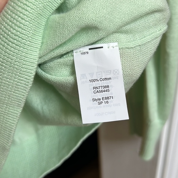 NWT J. Crew V-Neck Sweater - Picture 5 of 5